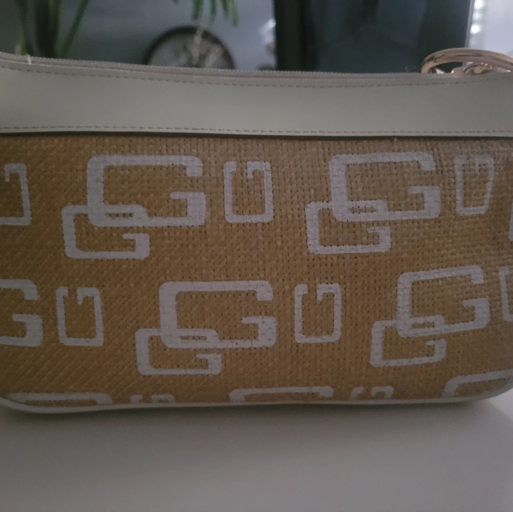 GUESS Y2K Natural Jute Purse